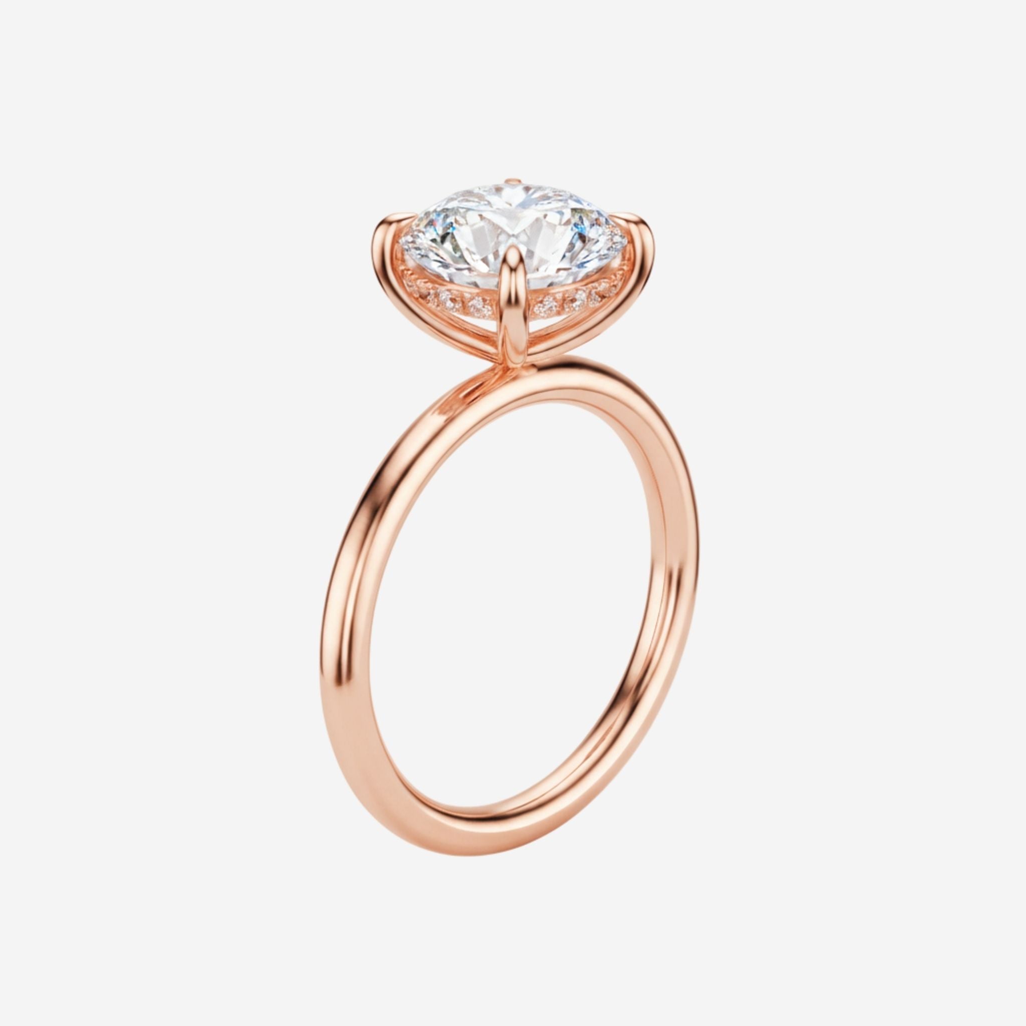 Round Classic Solitaire with Hidden Halo